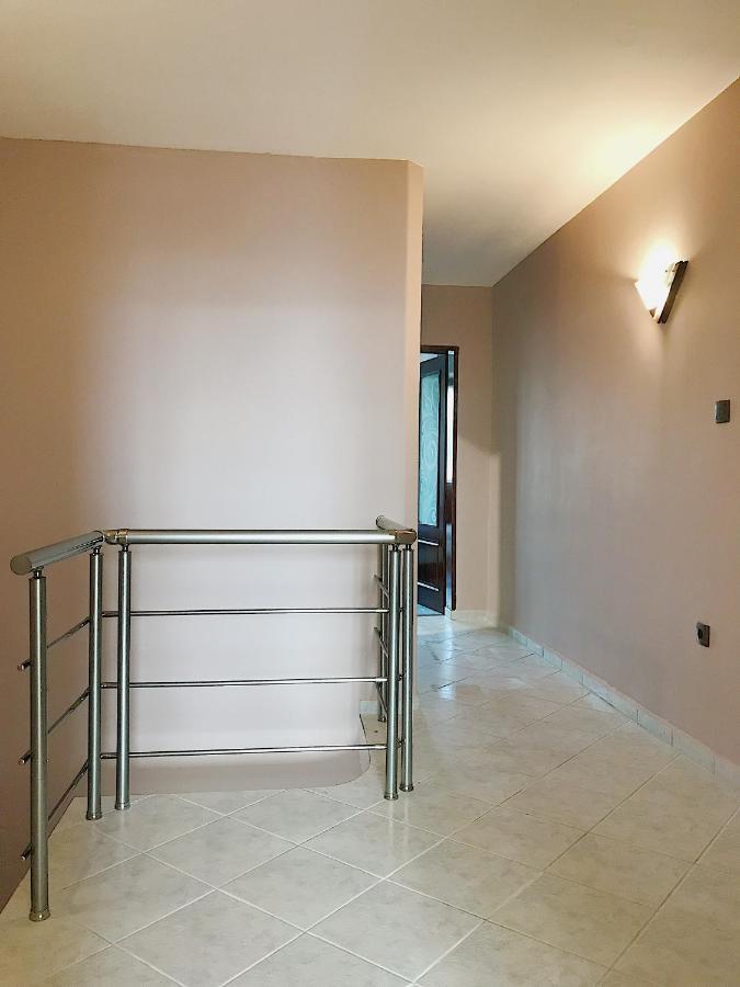 Spacious And Bright Maisonette Varna Center Dış mekan fotoğraf