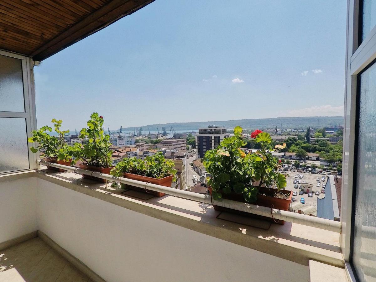 Spacious And Bright Maisonette Varna Center Dış mekan fotoğraf