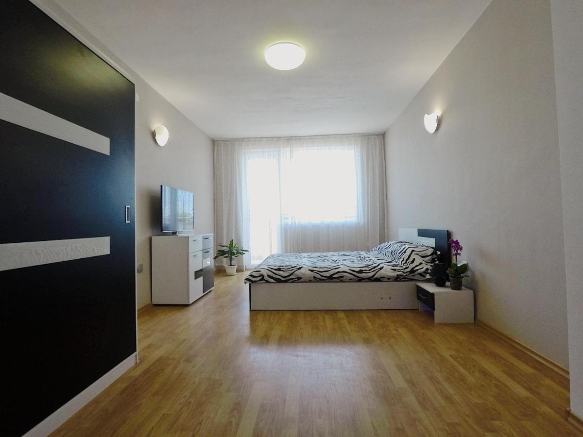Spacious And Bright Maisonette Varna Center Dış mekan fotoğraf