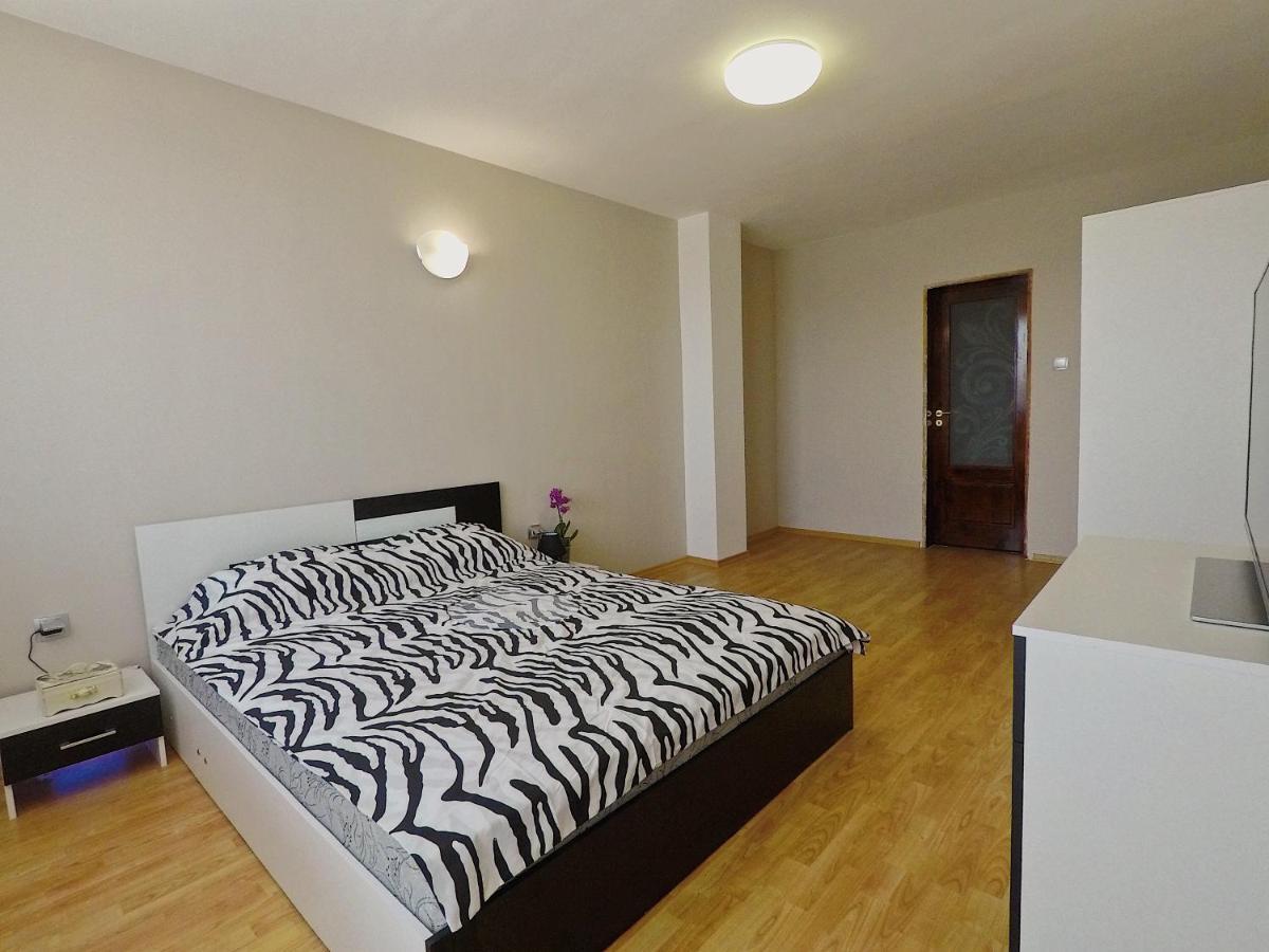 Spacious And Bright Maisonette Varna Center Dış mekan fotoğraf